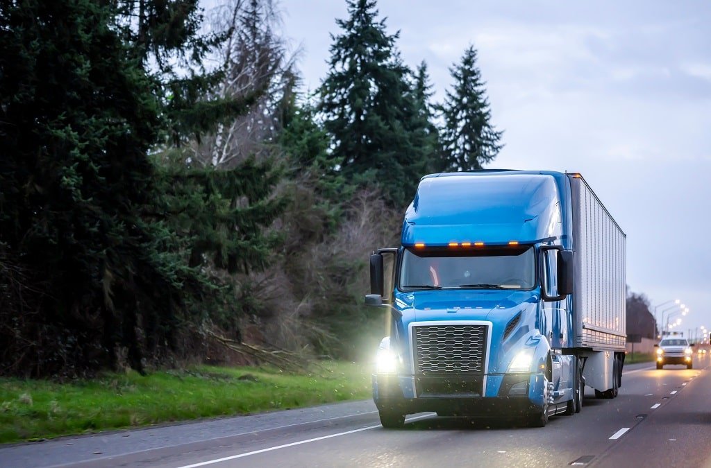 Why Choosing the Right Freight Broker Matters More Than Ever in 2025